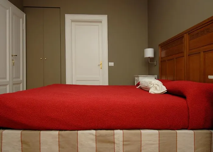 Residenza Cavour 3* Como