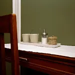 Residenza Cavour בית הארחה 4*