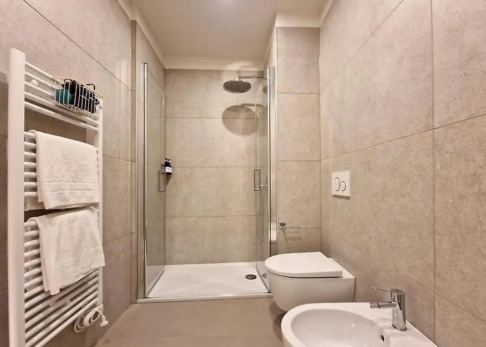 Residenza Cavour 3* Como